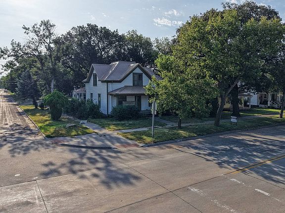 2nd image of 1117 Morgan Ave
