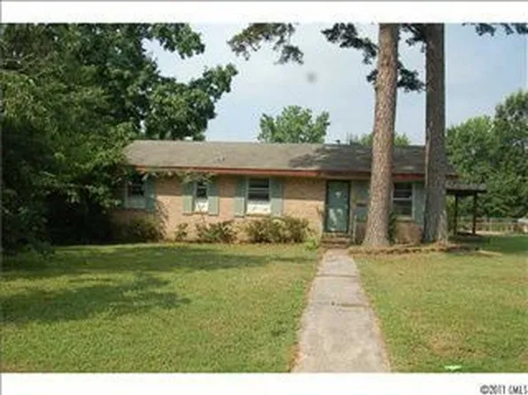 4120 Malta Pl, Charlotte, NC 28215