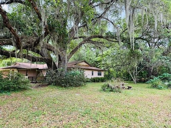 4th image of 12470 SW 16th Ave