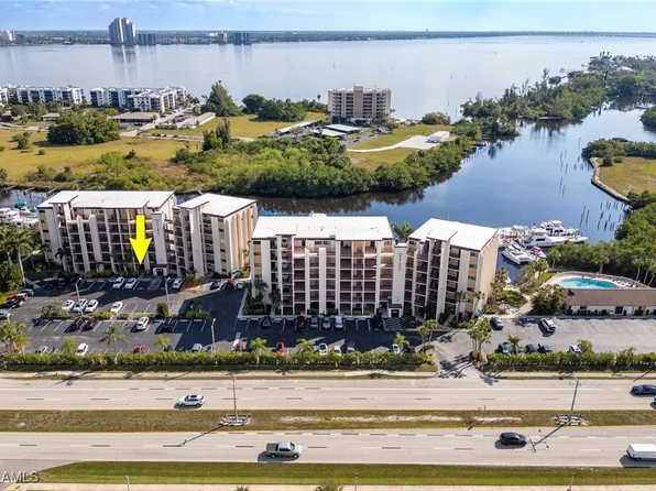 3458 Hancock Bridge Pkwy APT 114, North Fort Myers, FL 33903