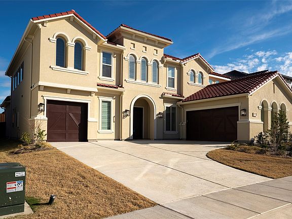 3rd image of 10904 Hollydale Ln