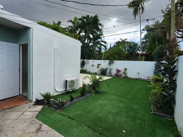 4100 NW 5th St Rear 2, Miami, FL 33126