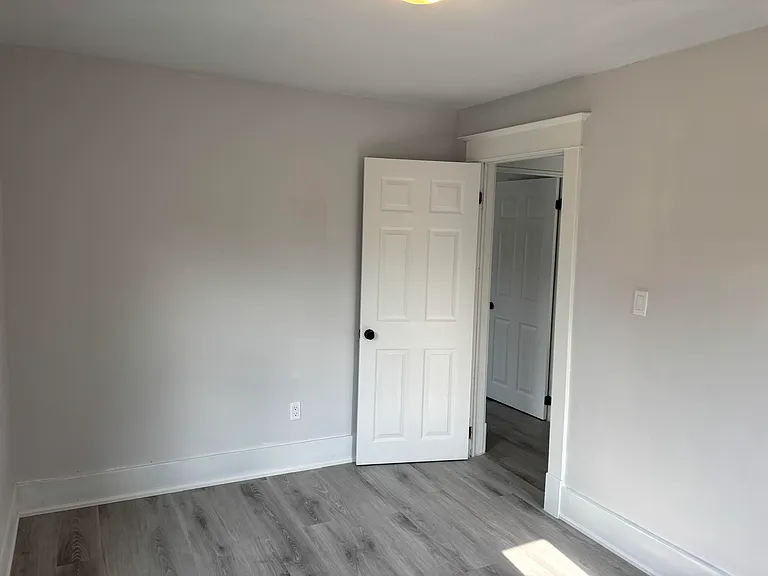 5810 Symmes St — Photo 14