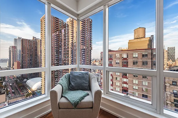 Sold by Compass | media 4
