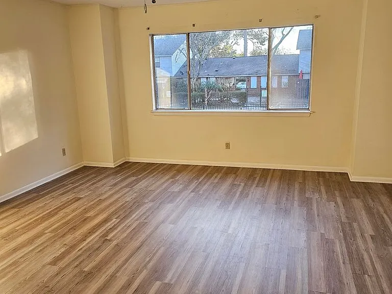 59 Knollwood Cir — Photo 24