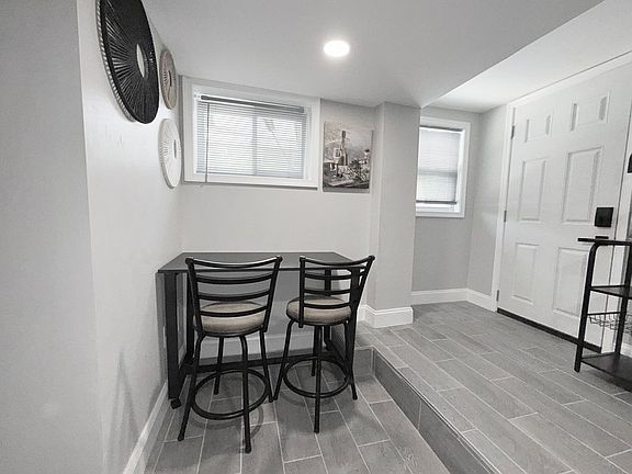 2nd image of 1 S Rosedale St Unit B
