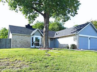 6807 Raintree Frst, San Antonio, TX 78233