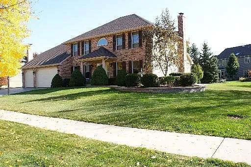 1520 Ada Ln photo 1