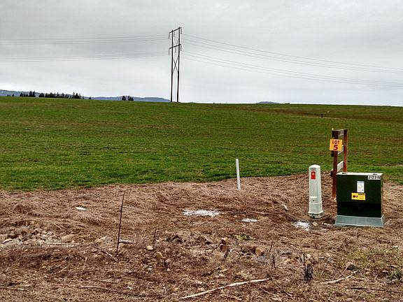 2nd image of 34107 N Fawn Ln
