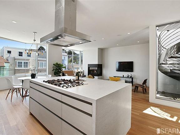 5th image of 394 Eureka St