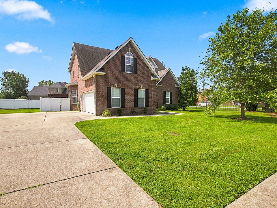 1st image of 3433 Genoa Dr