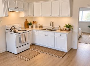 10162 Hillhaven Ave #12, Tujunga, CA 91042