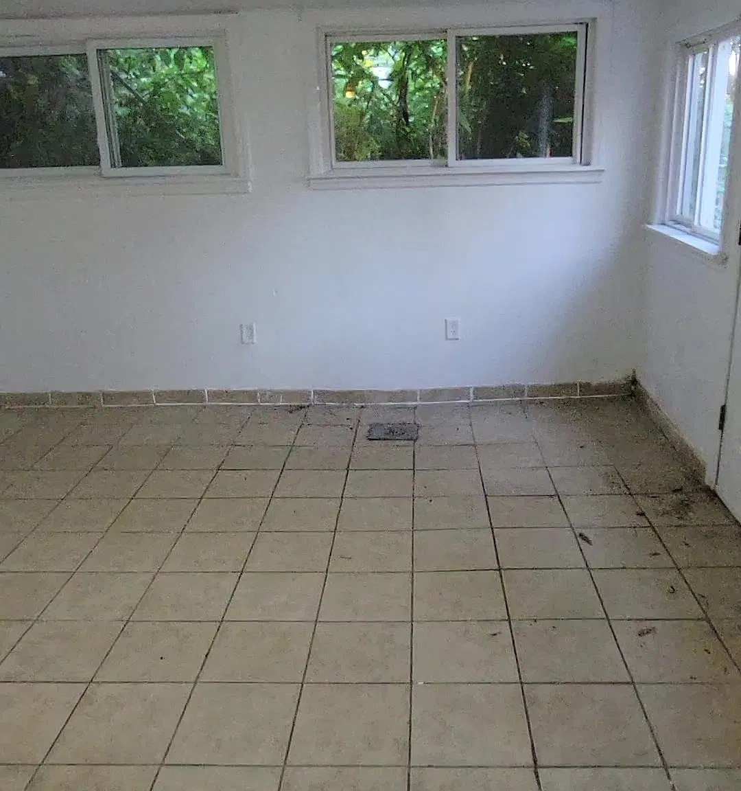 3 bed, $2,350 — Photo 3