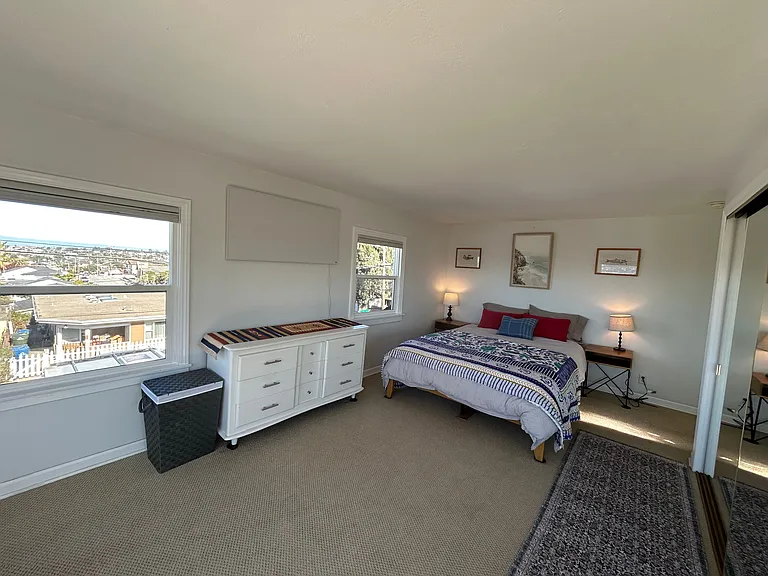 Upstairs Bedroom 1