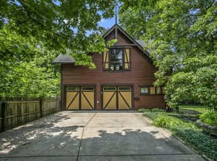 215 Elm St, Kalamazoo, MI 49007
