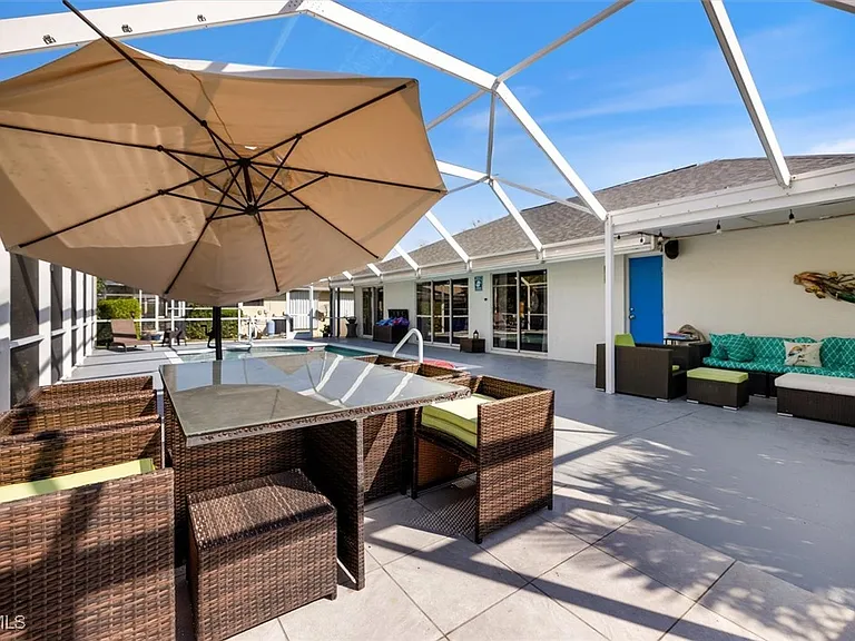 4516 SW 21st Pl — Photo 7