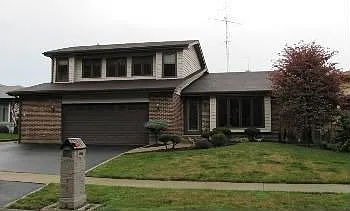 5546 Maple Ln photo 1