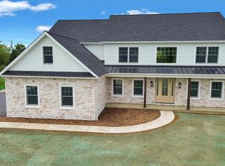 513 Cheltenham Ct, Lititz, PA 17543