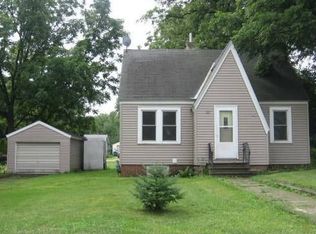 107 Hillcrest Rd, Albert Lea, MN 56007