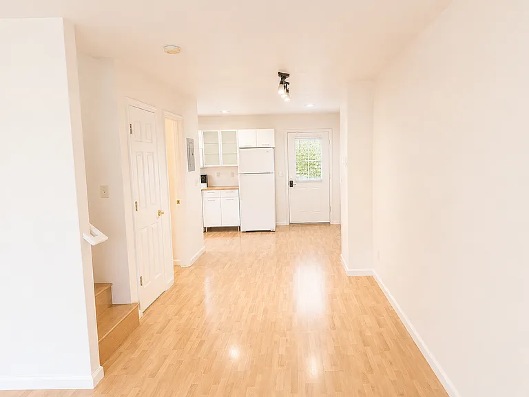 N Sierra Duplex — Photo 6