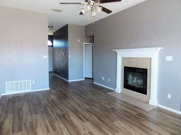 3rd image of 1603 Wood Creek Dr