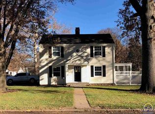 1900 SW Arnold Ave, Topeka, KS 66604