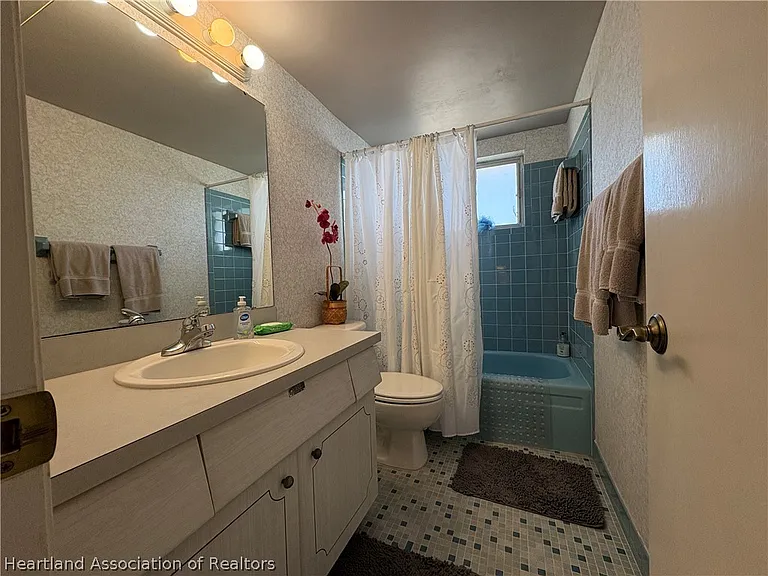 2131 Lakeview Dr #908 — Photo 13