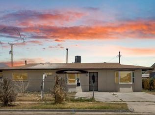 4801 Chisos Ln, El Paso, TX 79904