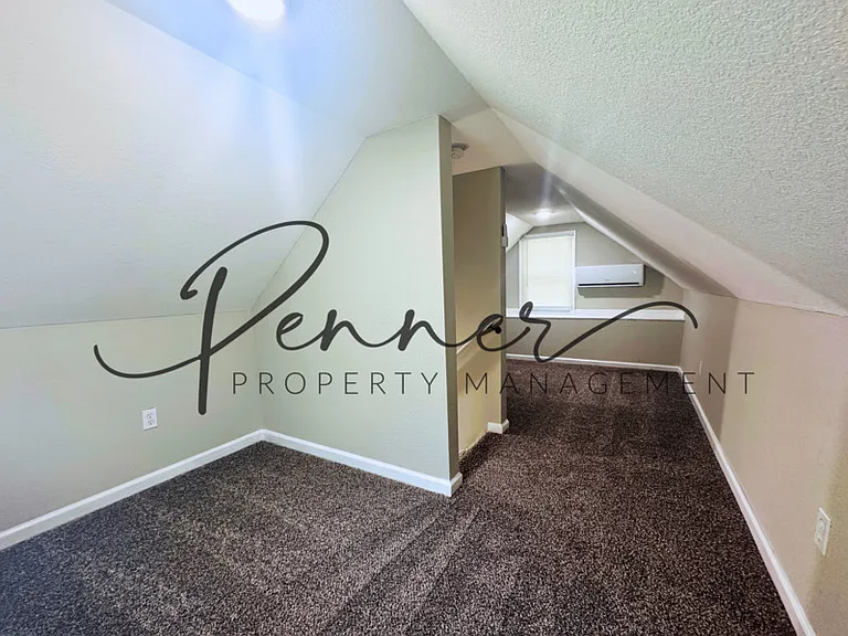 2406 S Lees Summit Rd — Photo 7