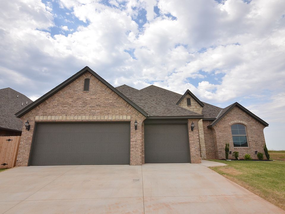 1st image of 18825 Rolling Hill Way