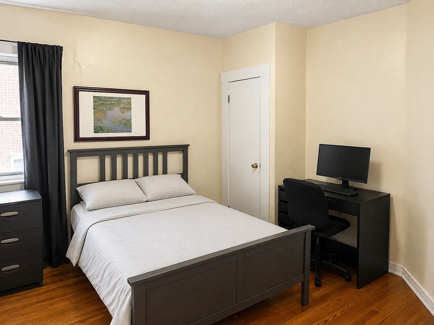 2 bed, 9999 sqft, $2,700 — Photo 2