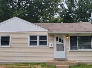 575 Mullanphy Rd, Florissant, MO 63031