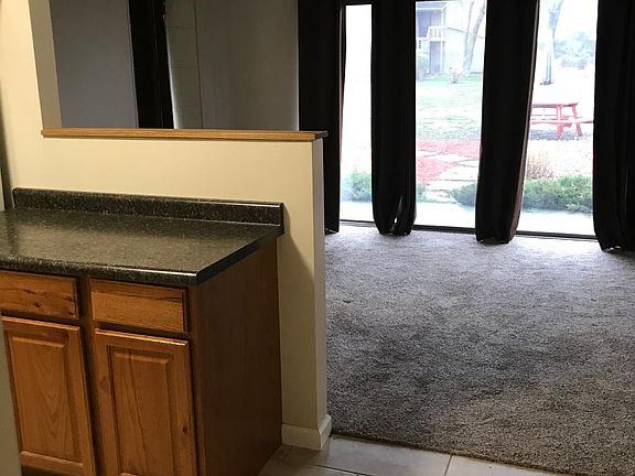 3rd image of 6202 Tennis Ct APT C5