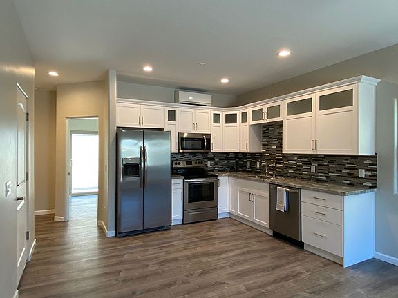 4th image of 2770 Palo Verde Blvd S