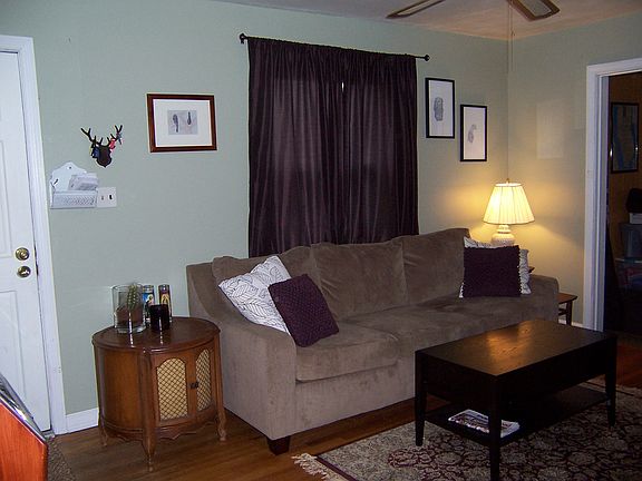5th image of 802 Forest View Dr