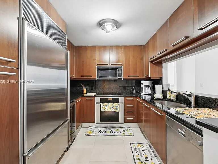 901 Brickell Key Blvd #1009 — Photo 4