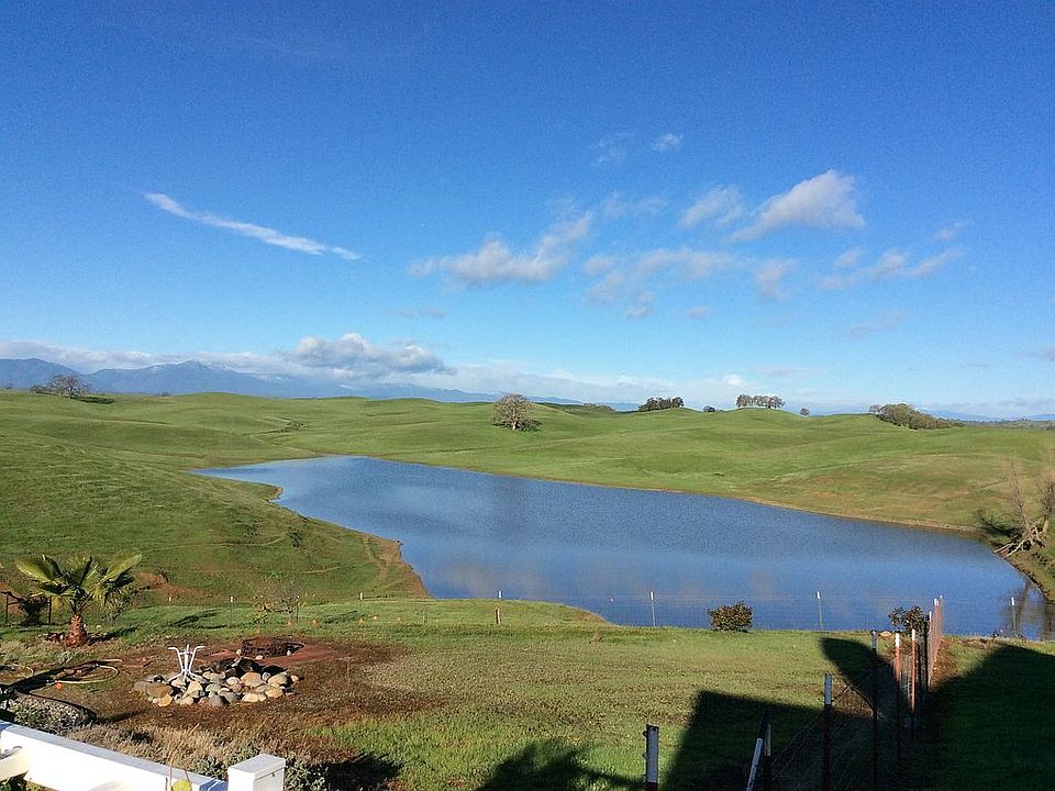 2nd image of 17175 Reeds Creek Rd