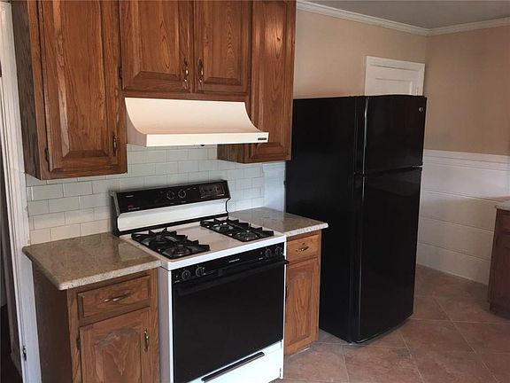 3rd image of 4156 Anita Ave