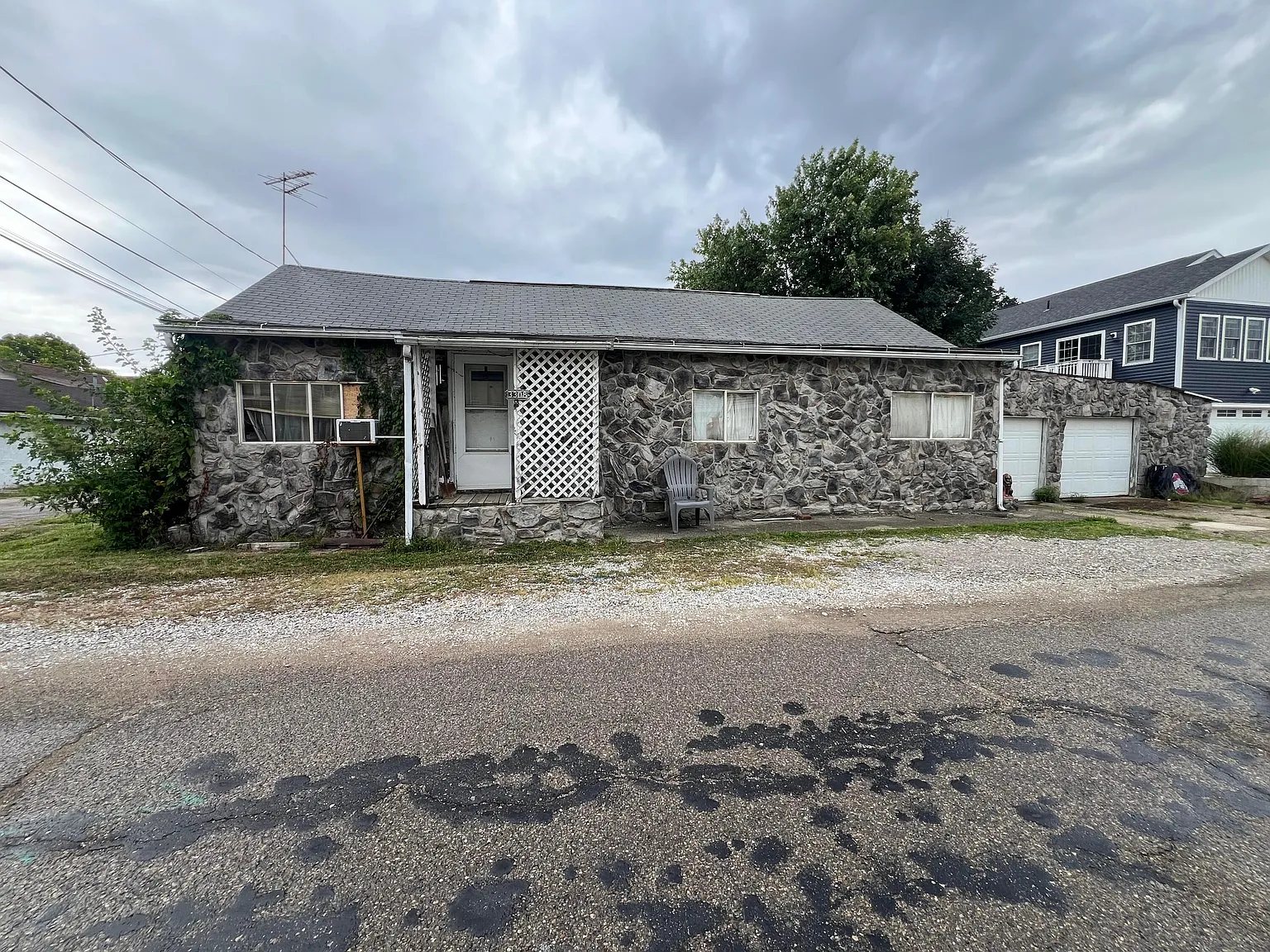 3308 Shepard Ave NE photo 1