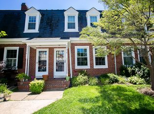 3527 S Stafford St #B, Arlington, VA 22206