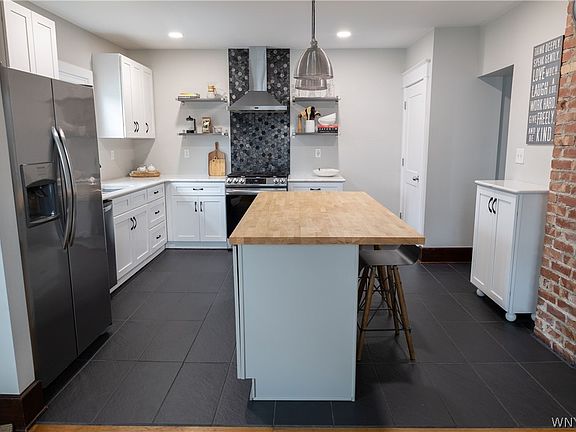 4th image of 5517 Sterling Rd