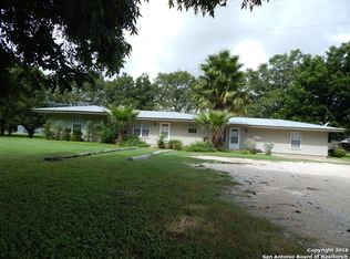 310 Brackenridge Ln, Seguin, TX 78155