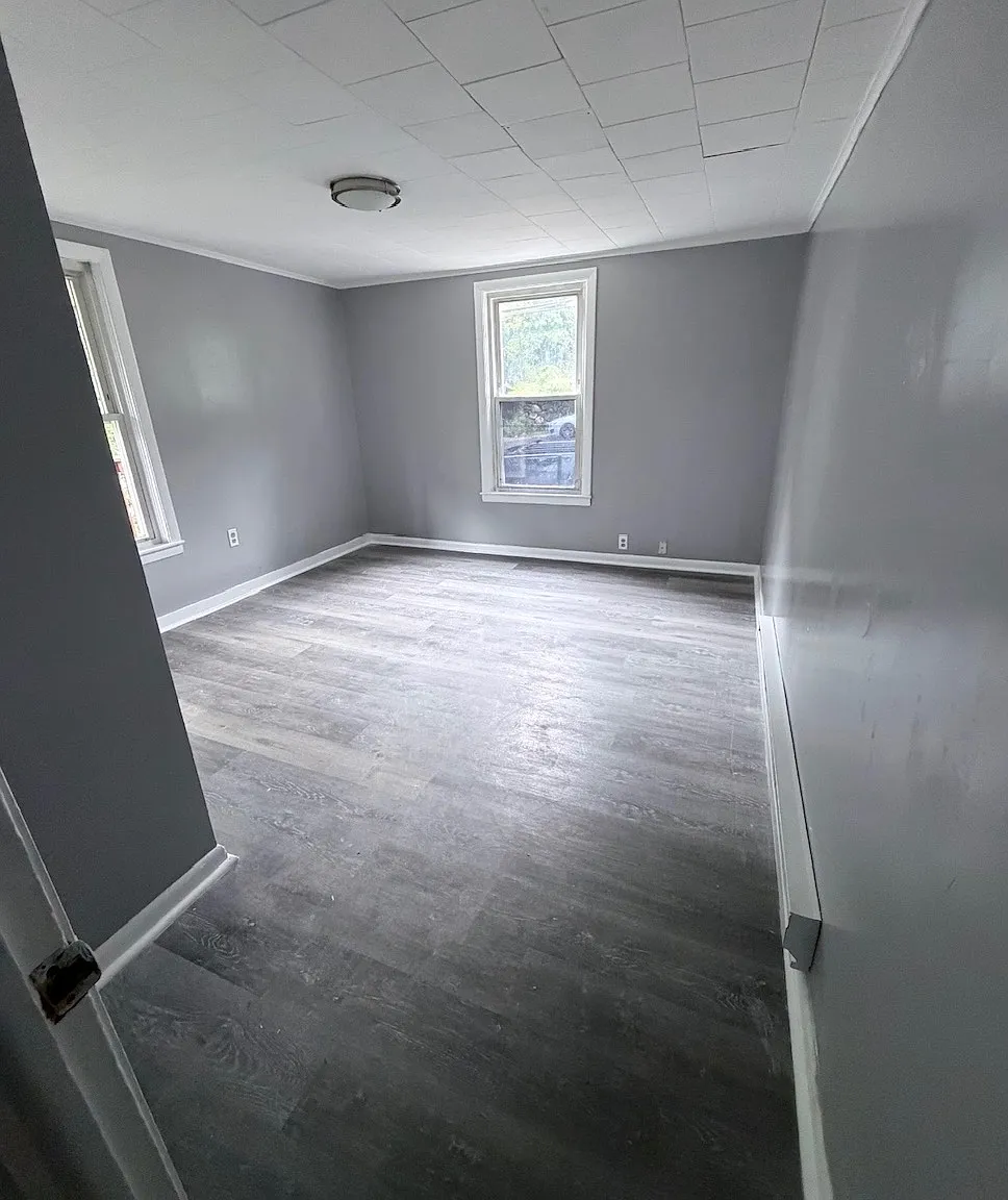 163 Mechanic Street - 3 — Photo 4