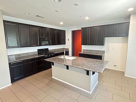 2nd image of 15645 Calabria Ct
