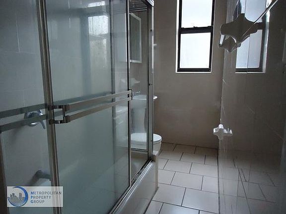 2nd image of 241-245 W 19th St #4