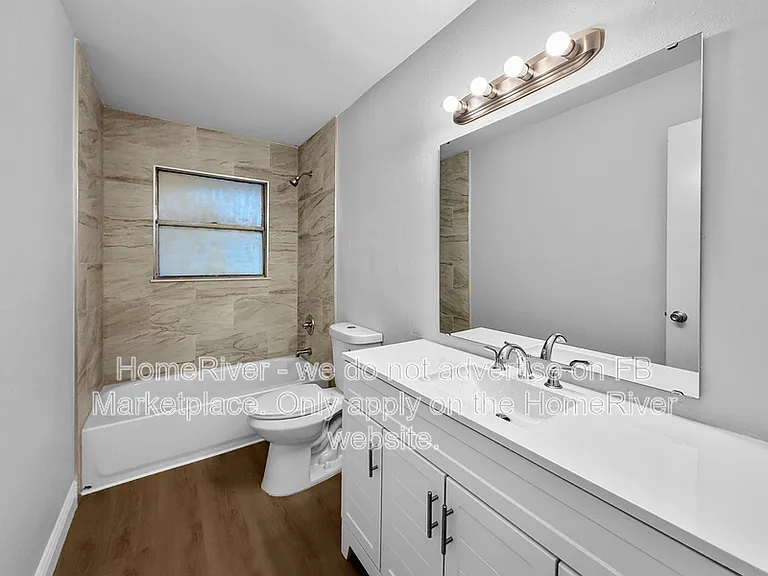 1111 W 2nd St — Photo 15