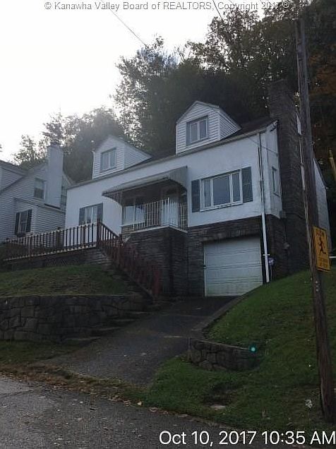 1st image of 400 Forest Cir