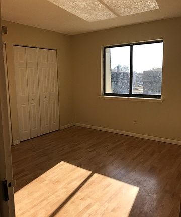 4th image of 1442 Carol Ct APT 3B