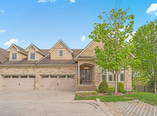 19 Simmonds Dr #14, Guelph, ON N1E 0H4