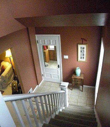 3rd image of 435 E South St